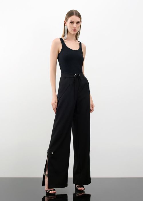 Conjunto Blusa Canelada E Calça Fenda Fresh - Preto