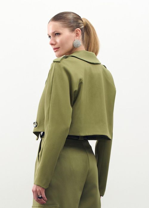 Casaco Cropped Em Alfaiataria Business - Oliva
