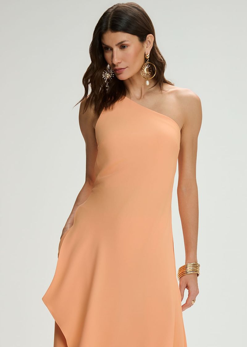 Blusa-Fenda-Assimetrica-Em-Crepe-Moviment-detalhe-peach